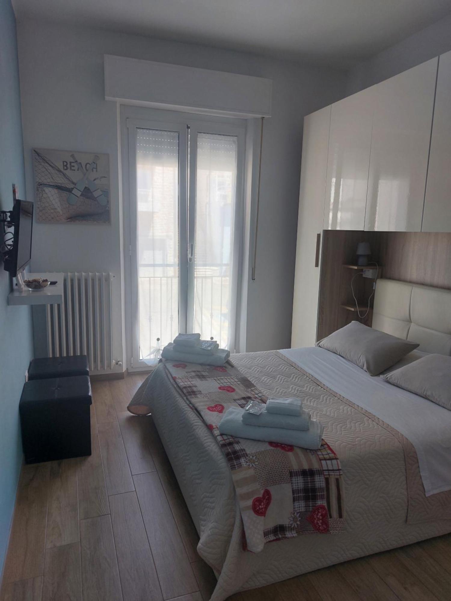 B&B Un Posto Al Sole ヌマーナ エクステリア 写真